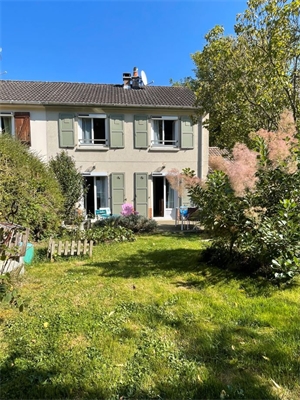 maison-villa à la vente -   60000  BEAUVAIS, surface 90 m2 vente maison-villa - APR737269